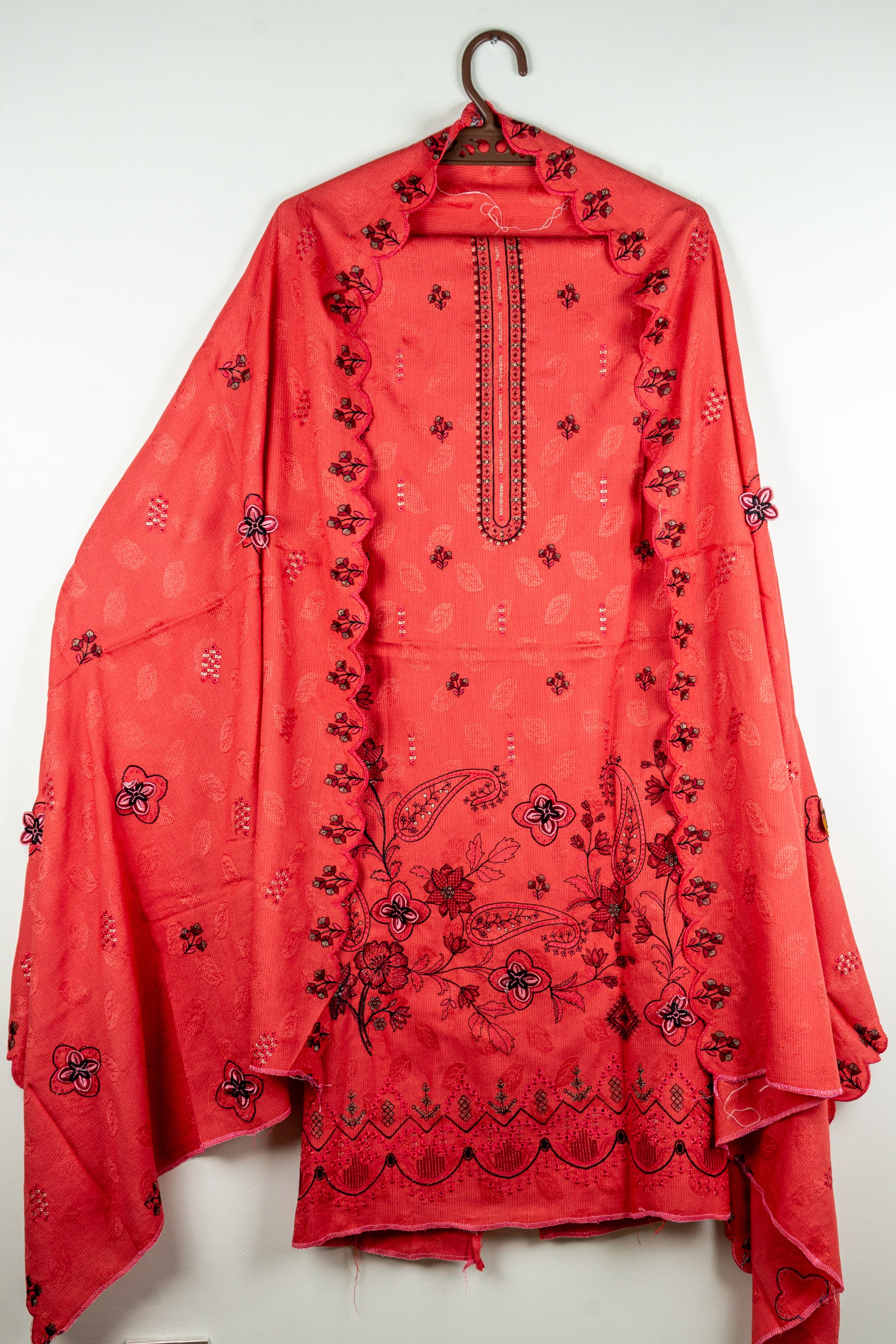 Dhanak Unstitched 3 Piece Suit