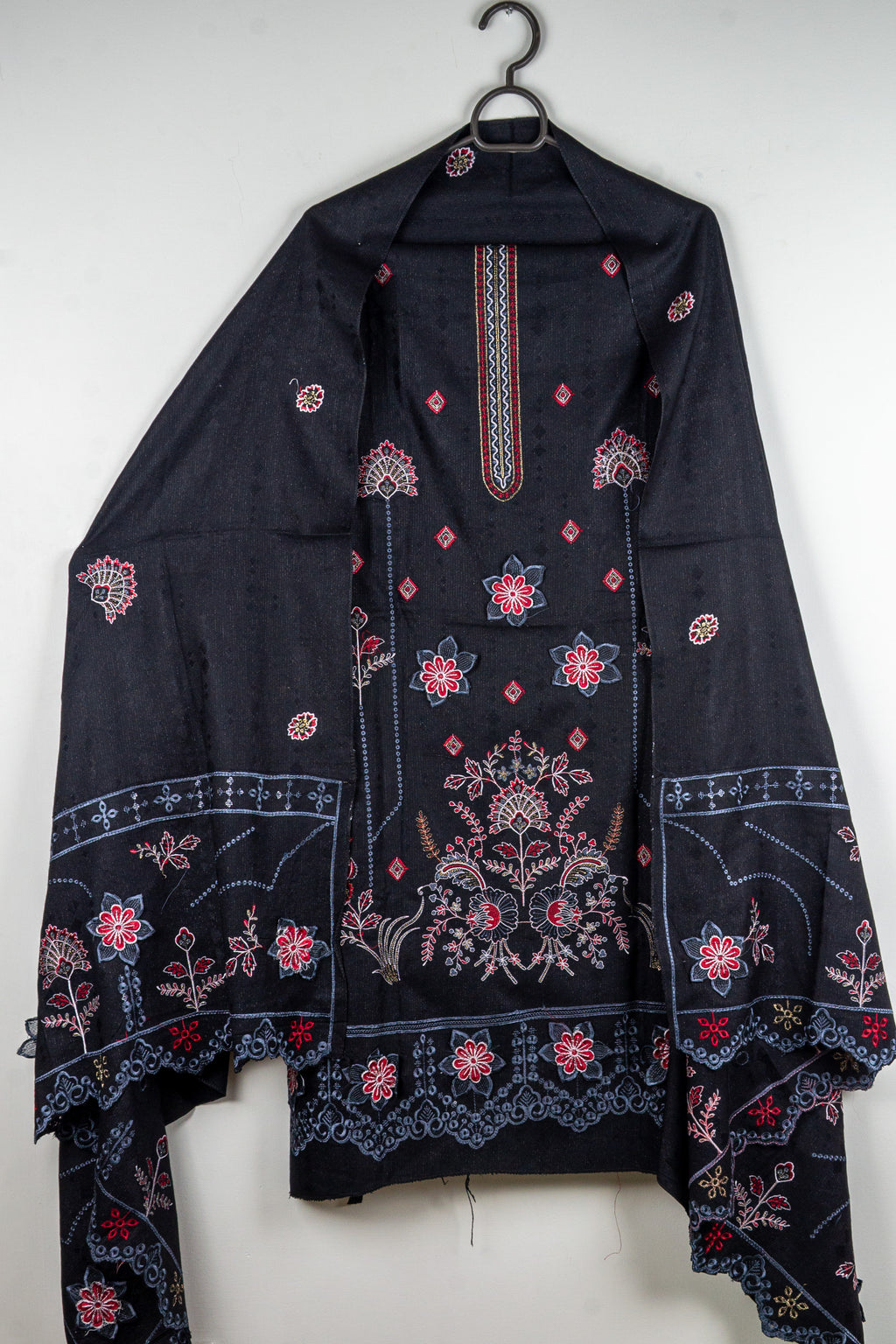 Dhanak Unstitched 3 Piece Suit