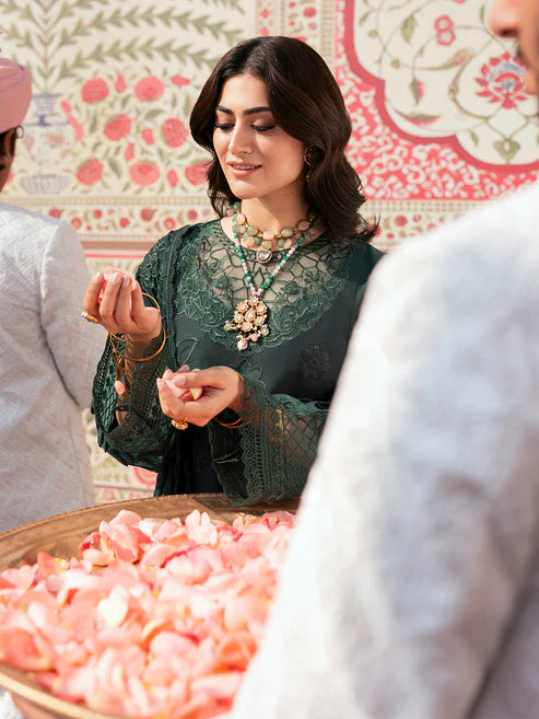 MAHNUR Husn e Jahan Embroidered Luxury Lawn 3 Piece Suit